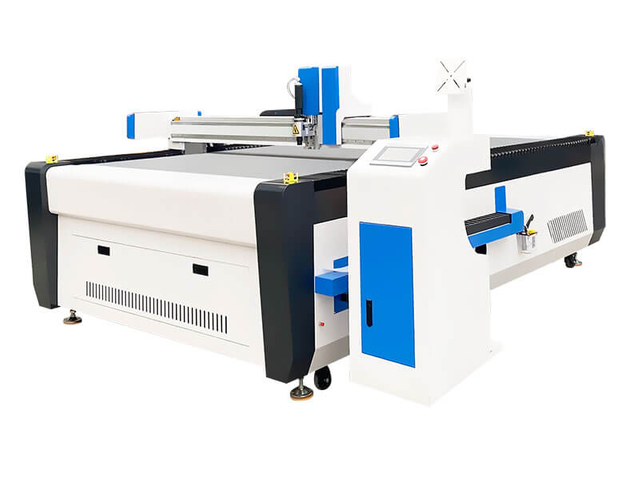Macchina per la produzione di taglio CNC per scatole di cartone