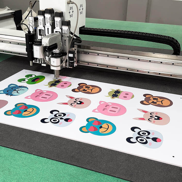 Sunboard & KT Schaumstoff-Flachbettschneider SL1325PF mit CCD-Kamera