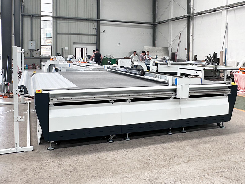 خودکار لباس فیبرک CNC کاٹنے والی مشین
