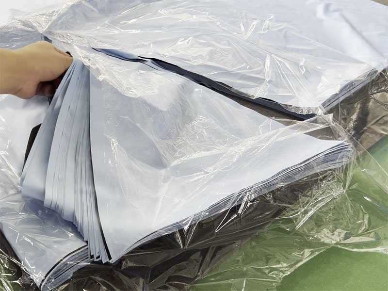 ملٹی لیئرز فیبرک کلاتھ آٹومیٹک کٹنگ مشین