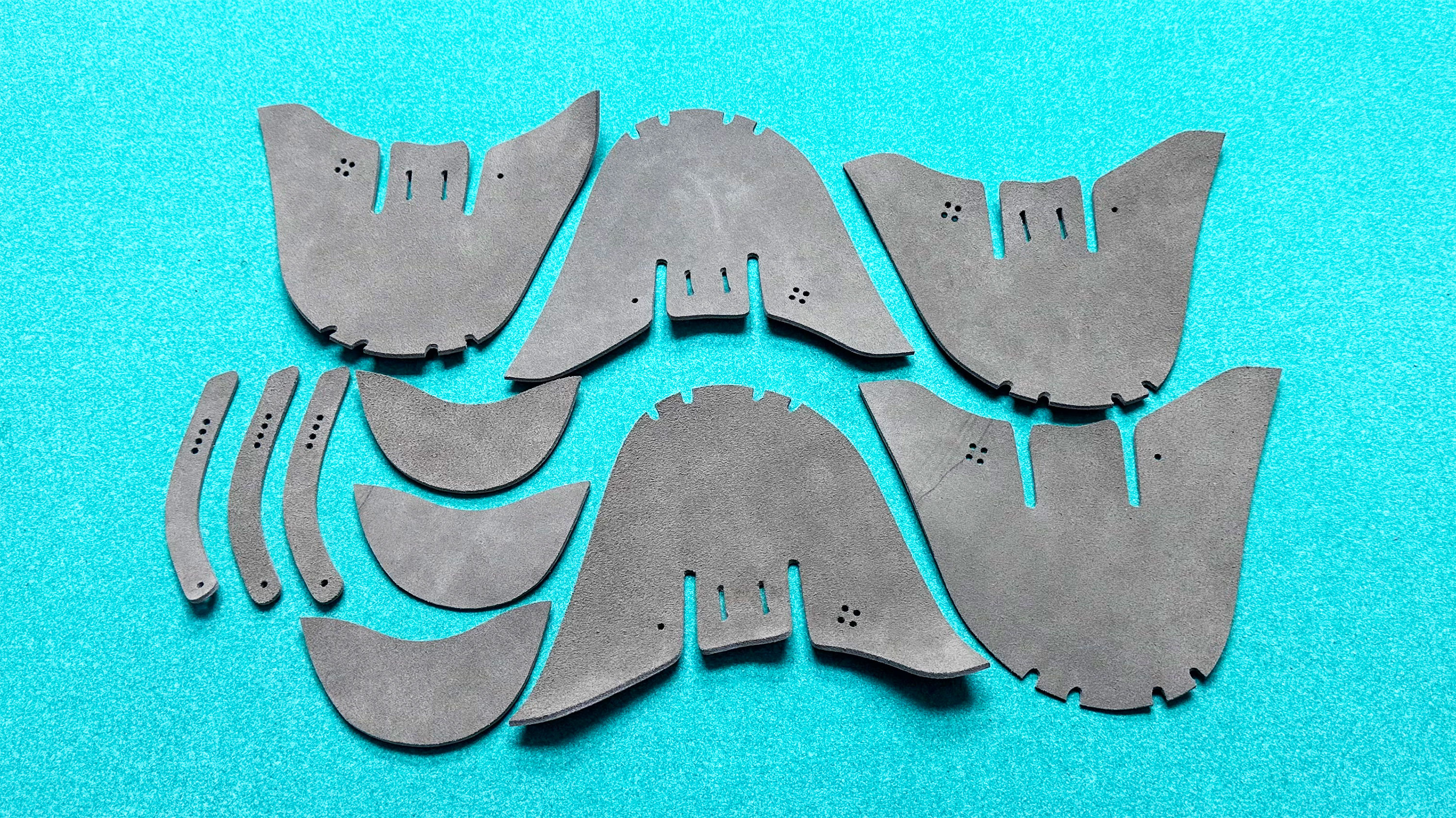 Obuv průmysl Kožen&yacute; CNC řezac&iacute; stroj